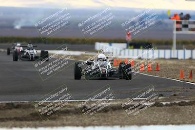 media/Nov-16-2025-CalClub SCCA (Sun) [[2975c16dfc]]/Group 5/Turn 1/